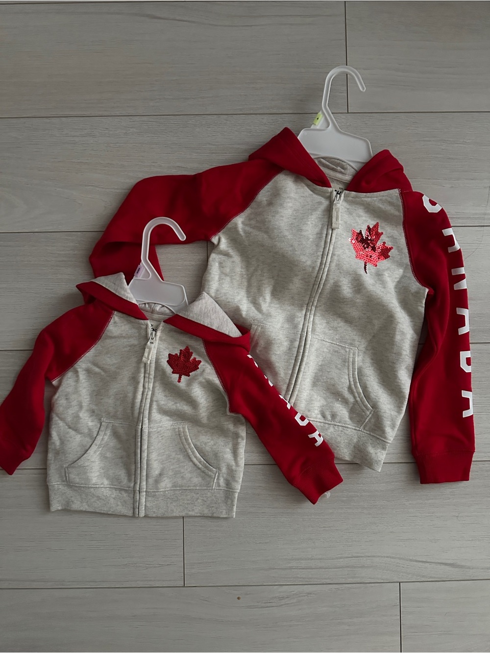 🆕 Oshkosh Kids Canada Red & Heather Gray Zip Hoodies